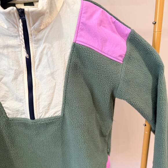 Free Assembly - Picture 4 of 7